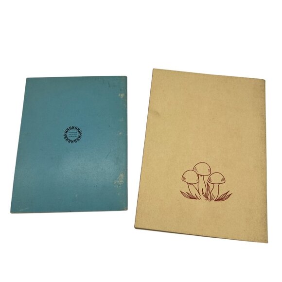 Vintage Mushroom Cookbooks 1968 Fresh Mushroom & 1956 Mushrooms In Your Menu - Picture 2 of 9